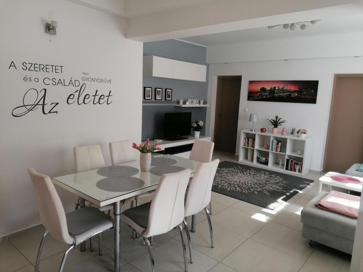 Appartamento Angéla Ház Balatonberény Esterno foto